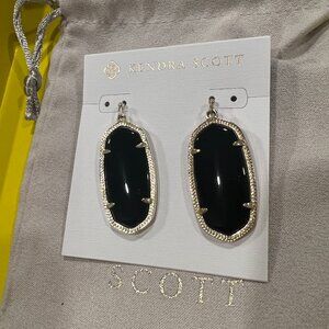 Kendra Scott Elle Earrings in gold and black